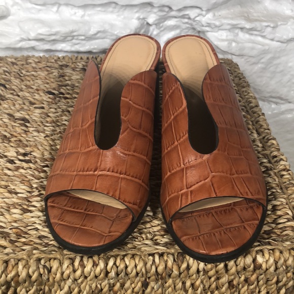 Idore block heel open toe shoes - Picture 3 of 5